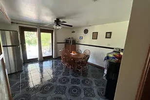 194 S Collins St, South Elgin, IL 60177 - Photo 12