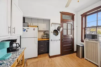 642 Van Buren Street #2, Oak Park, IL 60304 - Photo 12