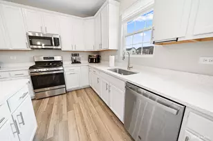 15326 Harvest Ln W, Lockport, IL 60441 - Photo 6