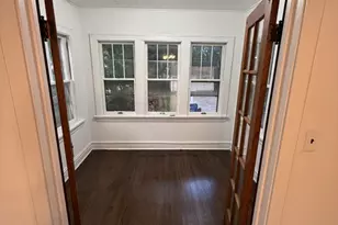 25 Keller Ave, Waukegan, IL 60085 - Photo 4