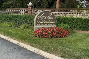 16 E Old Willow Rd, Prospect Heights, IL 60070 - Photo 2