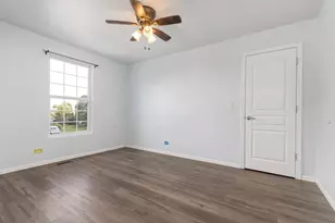 1545 Coral Dr, Yorkville, IL 60560 - Photo 6