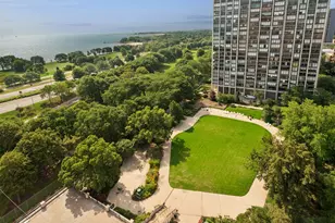 5555 N Sheridan Rd, Chicago, IL 60640 - Photo 18