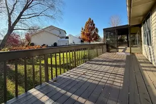405 Wesley Ave, Savoy, IL 61874 - Photo 16