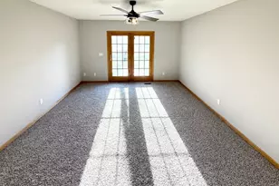 405 Wesley Ave, Savoy, IL 61874 - Photo 172