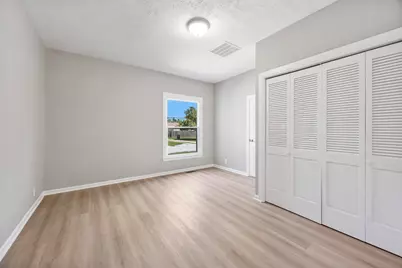 722 E Madison Avenue, Chrisman, IL 61924 - Photo 14