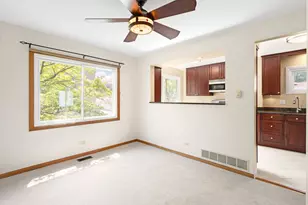 4044 N Paulina St, Chicago, IL 60613 - Photo 4