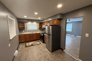 1945 W 163rd St, Markham, IL 60428 - Photo 4