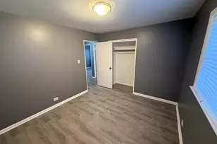 1945 W 163rd St, Markham, IL 60428 - Photo 10