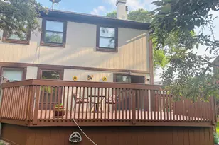 325 Shadow Bend Dr, Wheeling, IL 60090 - Photo 6