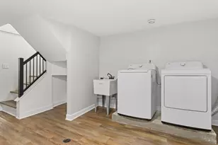 8746 S Wood St, Chicago, IL 60620 - Photo 24