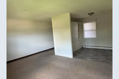 1209 39th Avenue, Rockford, IL 61109 - Photo 10