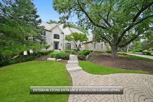 83 S Wynstone Dr, North Barrington, IL 60010 - Photo 8