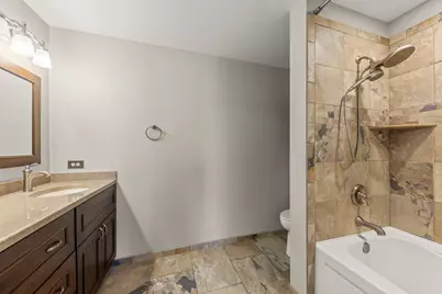2623 Cobblestone Drive, Crystal Lake, IL 60012 - Photo 22