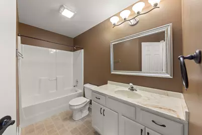 2623 Cobblestone Drive, Crystal Lake, IL 60012 - Photo 26