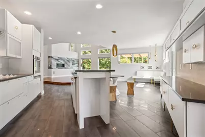 4700 Chestnut Grove Drive, Champaign, IL 61822 - Photo 10