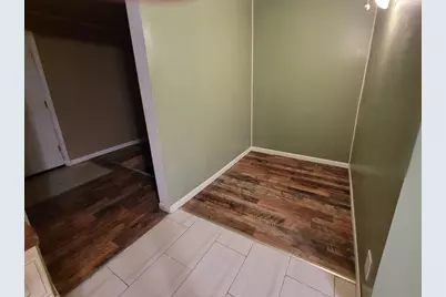 915 W Superior Street, Ottawa, IL 61350 - Photo 22