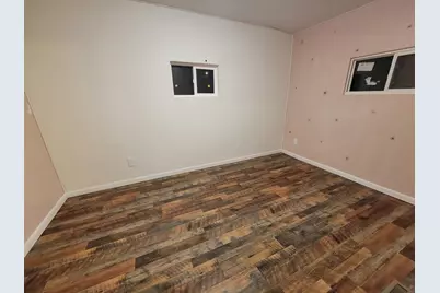 915 W Superior Street, Ottawa, IL 61350 - Photo 16