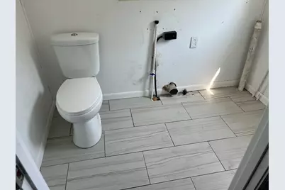 915 W Superior Street, Ottawa, IL 61350 - Photo 18