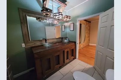 915 W Superior Street, Ottawa, IL 61350 - Photo 10