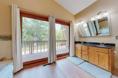 28986 W Manitoba Trail, McHenry, IL 60051 - Photo 16