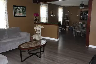 509 W Grant St, Streator, IL 61364 - Photo 6