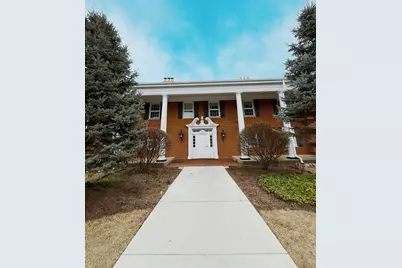 511 Coventry Lane #3, Crystal Lake, IL 60014 - Photo 1