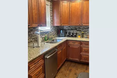 8104 S Fairfield Avenue, Chicago, IL 60652 - Photo 4