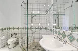 421 W Melrose St, Chicago, IL 60657 - Photo 14