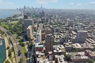 421 W Melrose St, Chicago, IL 60657 - Photo 32