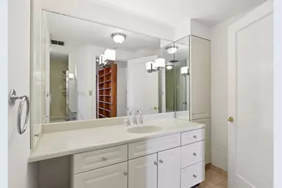 421 W Melrose Street #21AD, Chicago, IL 60657 - Photo 12