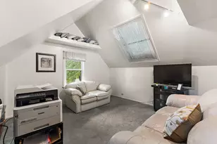 9305 S 78th Ave, Hickory Hills, IL 60457 - Photo 16