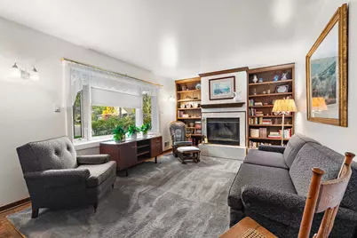 9305 S 78th Avenue, Hickory Hills, IL 60457 - Photo 6