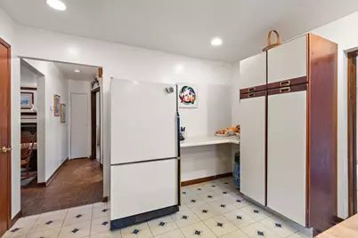 9305 S 78th Avenue, Hickory Hills, IL 60457 - Photo 10