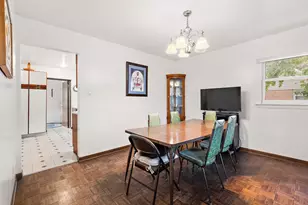 9305 S 78th Ave, Hickory Hills, IL 60457 - Photo 12