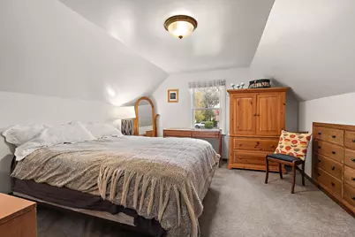 9305 S 78th Avenue, Hickory Hills, IL 60457 - Photo 18