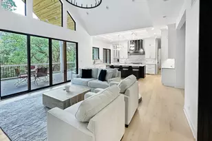 1011 Prairie Ave, Barrington, IL 60010 - Photo 4