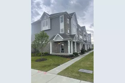 6301 Sandbelt Drive #33005, Woodridge, IL 60517 - Photo 1