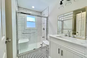 2317 S 13000E Rd, Hopkins Park, IL 60958 - Photo 8