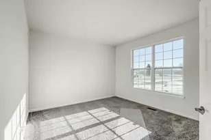 458 Ridge Ln, Bolingbrook, IL 60440 - Photo 8