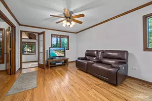 616 Joy Ln, Sleepy Hollow, IL 60118 - Photo 14