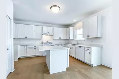 895 Willow Road, Manteno, IL 60950 - Photo 2