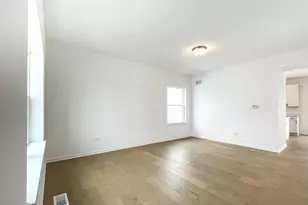 895 Willow Rd, Manteno, IL 60950 - Photo 6