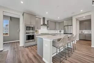 12554 Eileen St, Lemont, IL 60439 - Photo 4