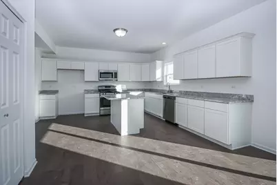 901 Willow Road, Manteno, IL 60950 - Photo 2