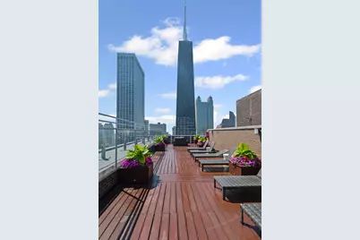 260 E Chestnut Street #611, Chicago, IL 60611 - Photo 18
