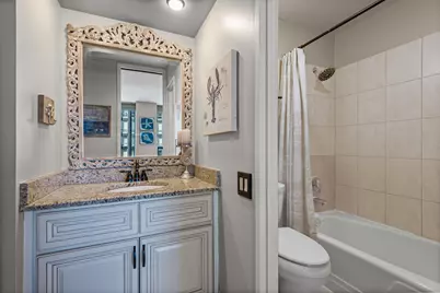 260 E Chestnut Street #611, Chicago, IL 60611 - Photo 12