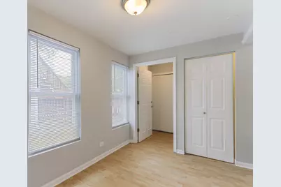 6046 W Giddings Street, Chicago, IL 60630 - Photo 8