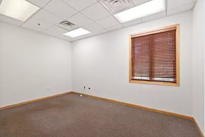 6825 Kingery Highway, Willowbrook, IL 60527 - Photo 18