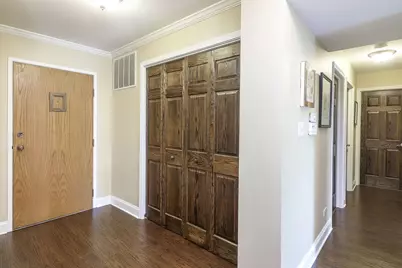 501 Lake Hinsdale Drive #307, Willowbrook, IL 60527 - Photo 18